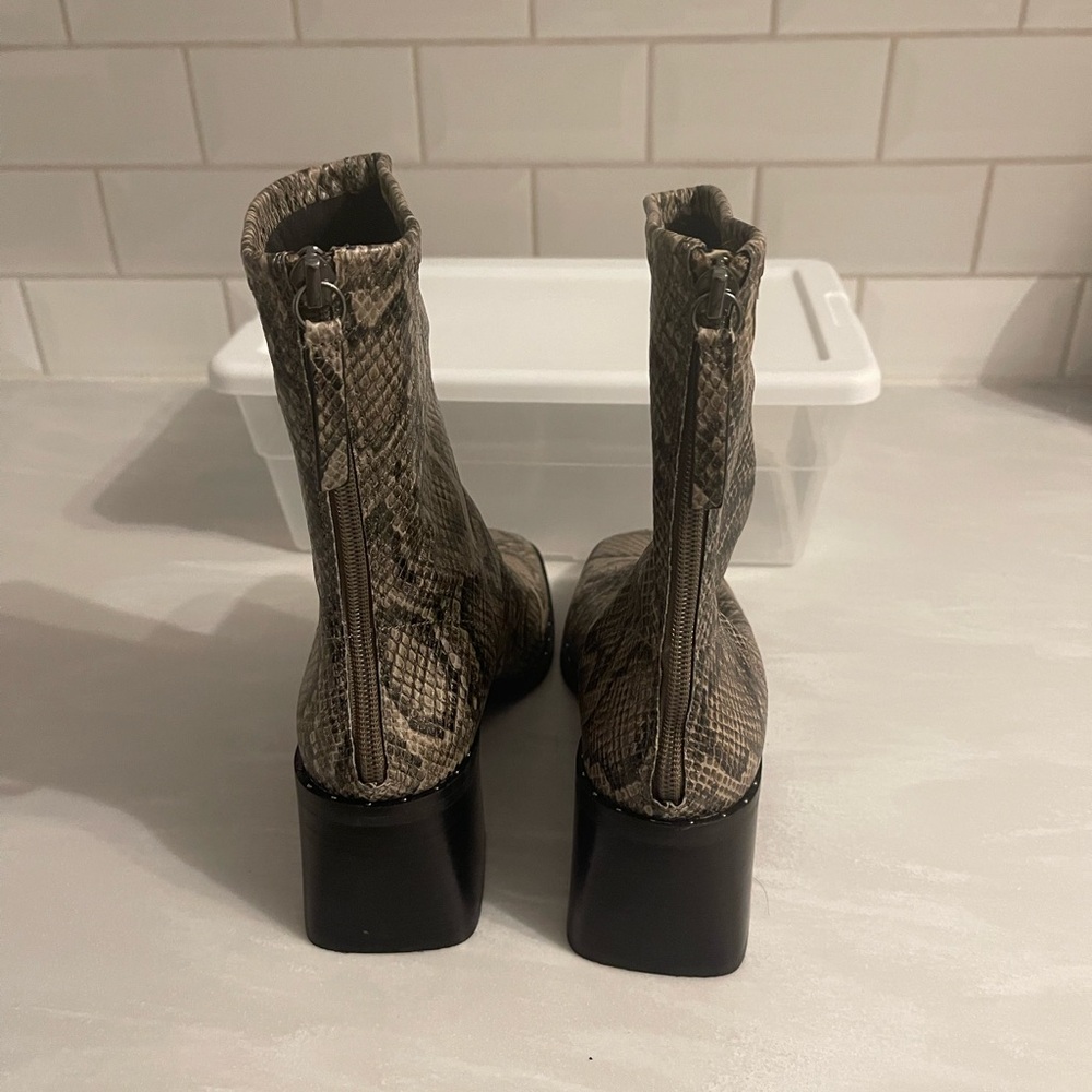 **New** Open Edit Giah Bootie In Snakeskin Size 8 - image 5